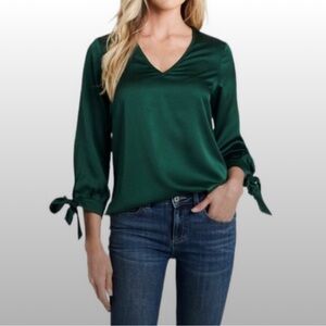 Cece Green Tie Cuff Satin V-Neck Blouse Size Medium NWT
